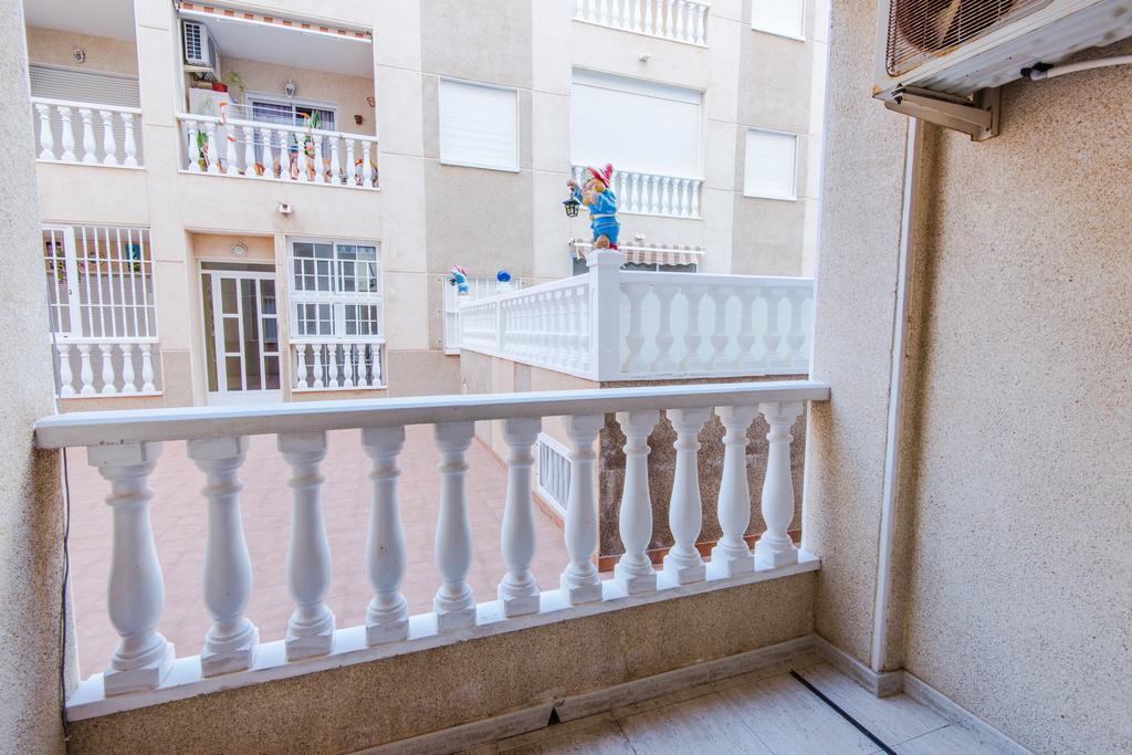 Casas Holiday - Playa Del Cura Torrevieja Extérieur photo